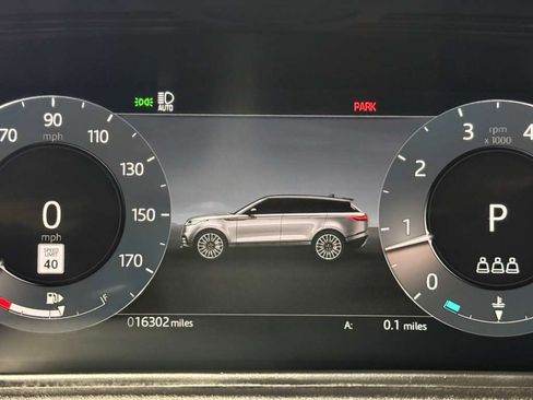 Used 2025 Land Rover Range Rover Velar Dynamic SE AWD/4WD image 13