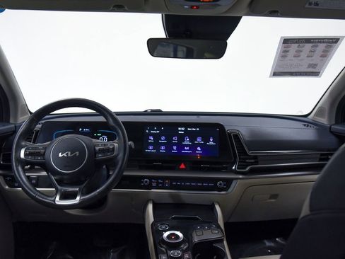 Used 2023 Kia Sportage EX image 29