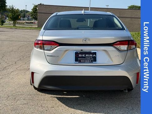 Used 2025 Toyota Corolla LE FWD image 4