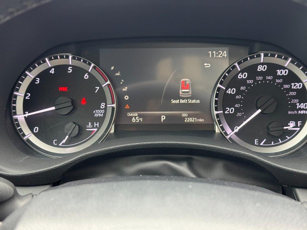 Used 2023 Toyota Highlander XLE FWD image 29