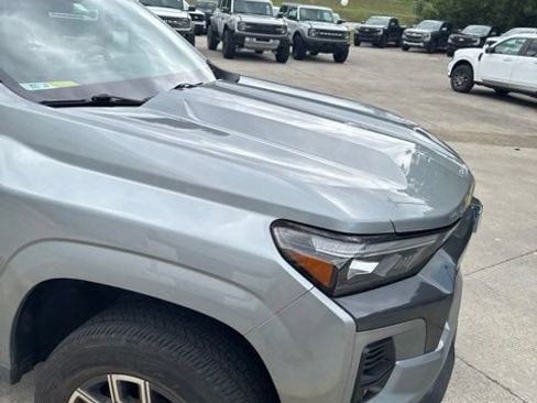 Used 2024 Chevrolet Colorado LT w/ LT Convenience Package III RWD image 38