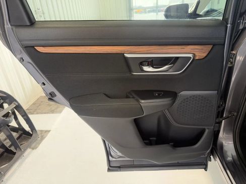 Used 2018 Honda CR-V EX image 12