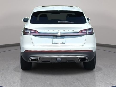 Used 2023 Lincoln Nautilus Reserve w/ Equipment Group 201A AWD/4WD image 6