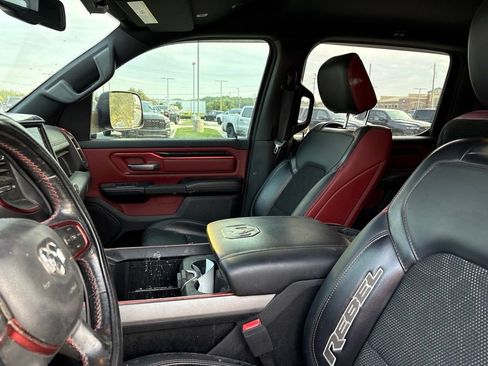 Used 2019 RAM 1500 Rebel w/ Rebel Level 2 Equipment Group AWD/4WD image 8
