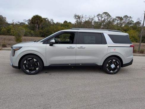 New 2026 Kia Carnival EX image 8