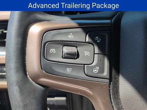 Certified 2024 Chevrolet Tahoe High Country AWD/4WD image 13