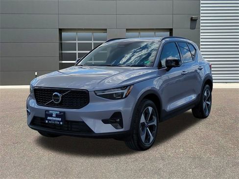 New 2026 Volvo XC40 B5 Plus w/ Protection Package Premier image 3