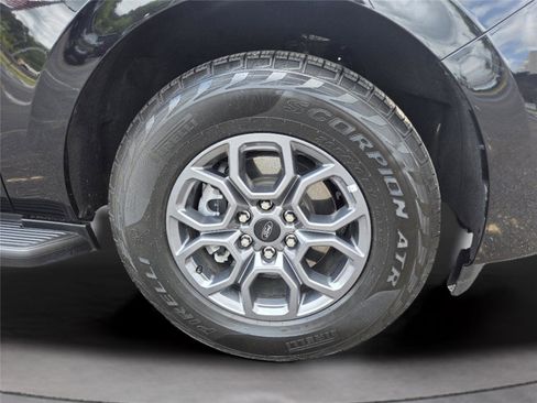 Used 2025 Ford Expedition Active RWD image 32