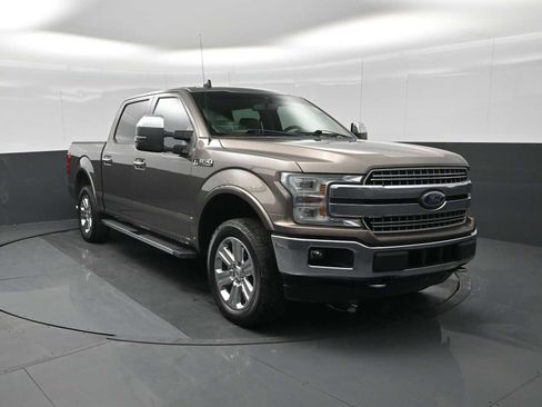 Used 2019 Ford F150 Lariat w/ Equipment Group 502A Luxury image 2