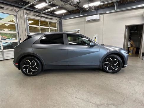 Used 2023 Hyundai Ioniq 5 SEL RWD image 6