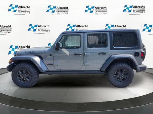 Used 2021 Jeep Wrangler Unlimited Sport AWD/4WD image 2