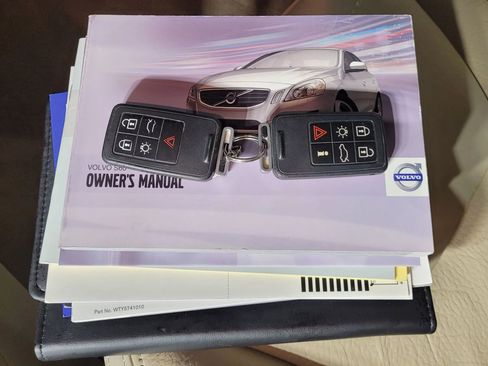 Used 2012 Volvo S60 T5 w/ Multimedia Pkg image 41