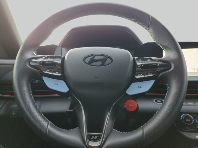 Used 2026 Hyundai Elantra N FWD image 32