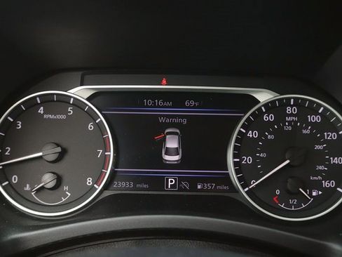 Used 2024 Nissan Sentra SV image 16