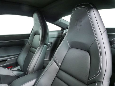 New 2026 Porsche 911 Carrera RWD image 5
