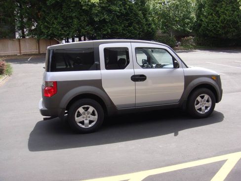 Used 2004 Honda Element EX image 5