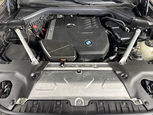 Used 2024 BMW X4 xDrive30i w/ Parking Assistance Package image 27