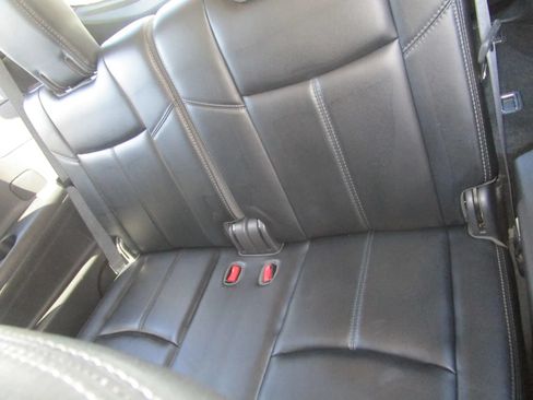 Used 2017 Nissan Pathfinder SL FWD image 14