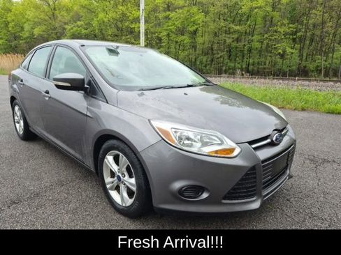 Used 2014 Ford Focus SE FWD image 8