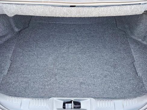 Used 2024 Ford Mustang Premium image 6