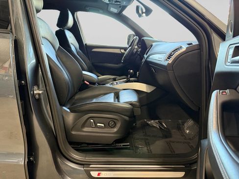 Used 2017 Audi SQ5 Premium Plus AWD/4WD image 17