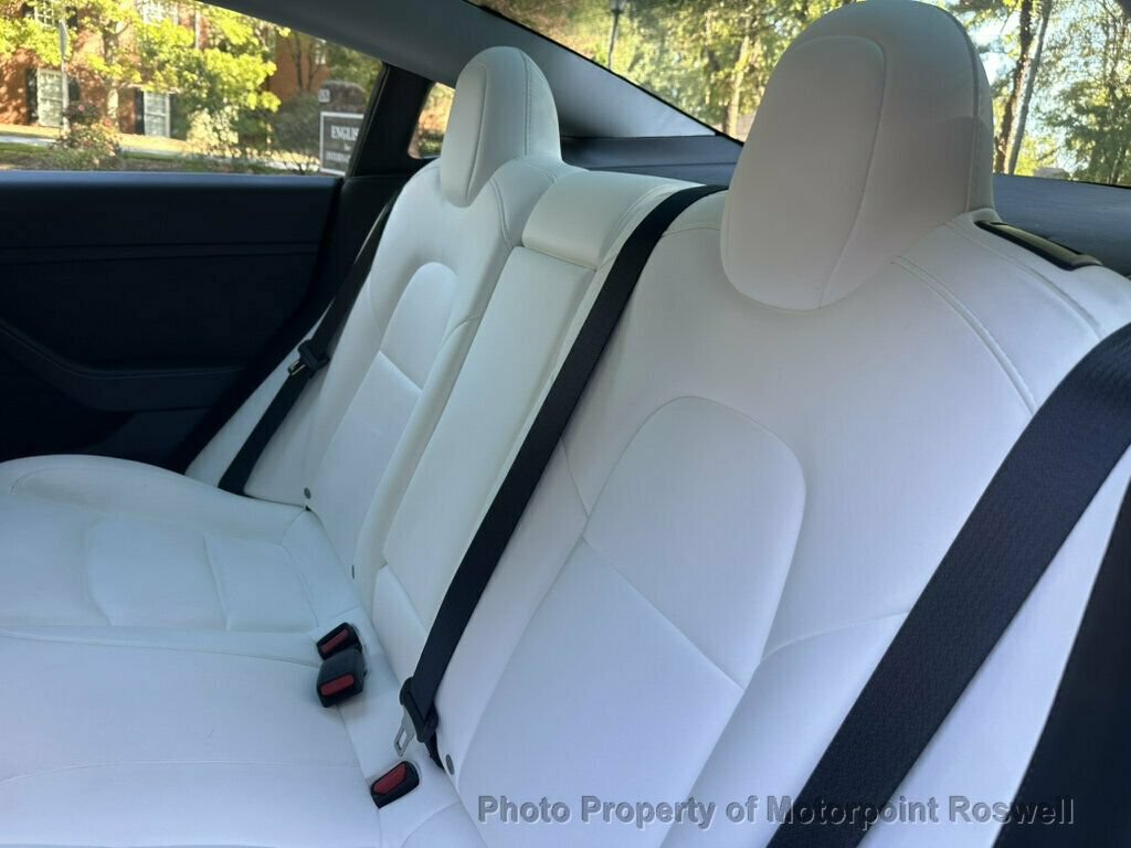 Used 2023 Tesla Model 3 Standard Range RWD image 11