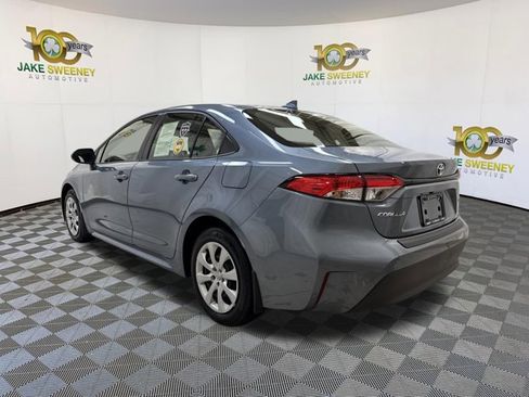 Used 2023 Toyota Corolla LE w/ Carpet Mat Package (TMS) image 7
