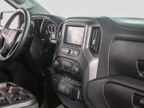Used 2024 Chevrolet Silverado 1500 Custom AWD/4WD image 24