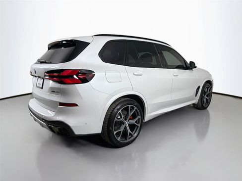 New 2026 BMW X5 xDrive40i w/ M Sport Package AWD/4WD image 10