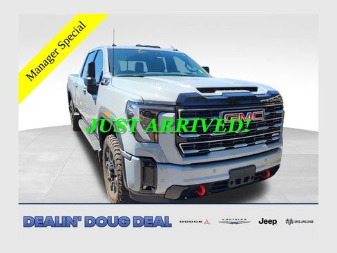 Used 2025 GMC Sierra 3500 AT4 w/ AT4 Premium Plus Package AWD/4WD image 1