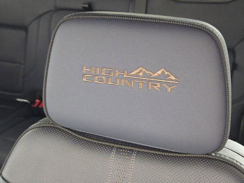 New 2026 Chevrolet Silverado 2500 High Country w/ High Country Premium Package AWD/4WD image 26