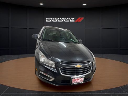 Used 2016 Chevrolet Cruze LS image 5