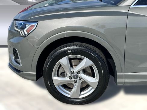 Used 2020 Audi Q3 2.0T Premium Plus w/ Premium Plus Package image 11