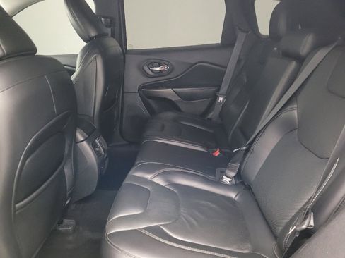 Used 2021 Jeep Cherokee Limited w/ Mopar Interior Package image 18