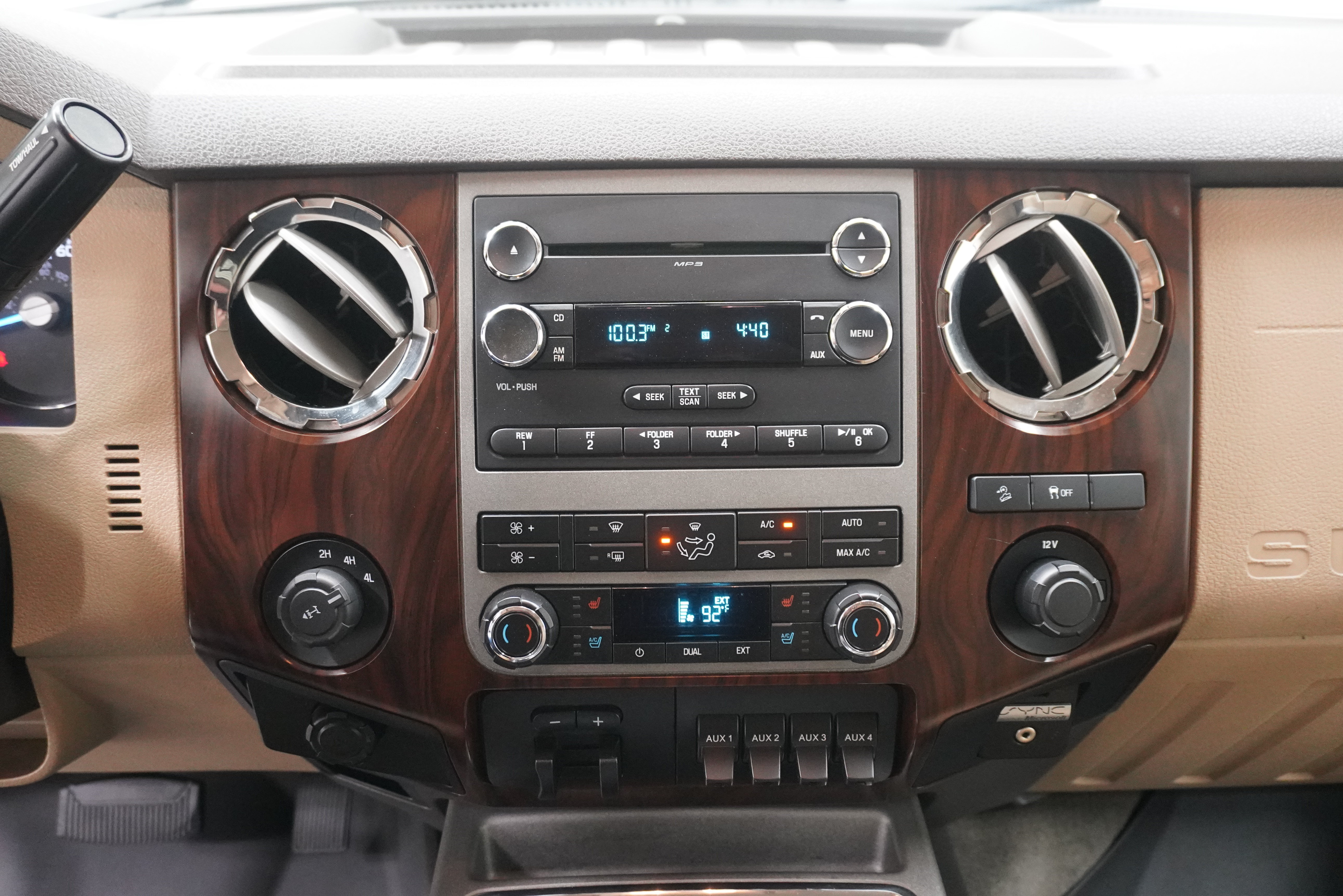 Used 2012 Ford F350 Lariat w/ Lariat Interior Pkg AWD/4WD image 21