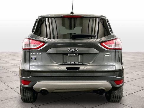 Used 2016 Ford Escape SE AWD/4WD image 4