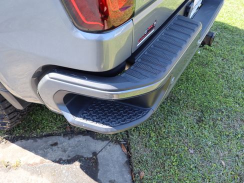 Used 2021 GMC Sierra 1500 AT4 w/ AT4 Value Package image 39