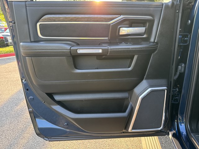 Used 2019 RAM 3500 Laramie AWD/4WD image 23