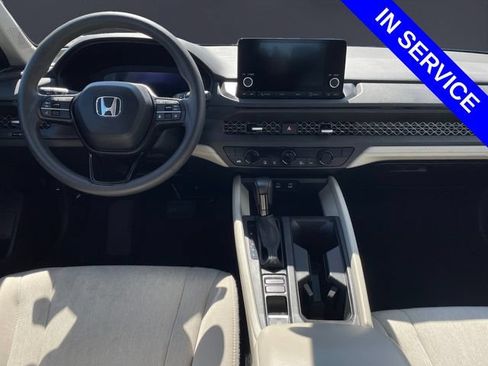 Used 2024 Honda Accord EX image 11