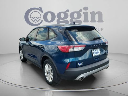 Used 2020 Ford Escape S FWD image 2