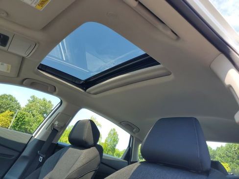 New 2025 Honda Accord SE image 13