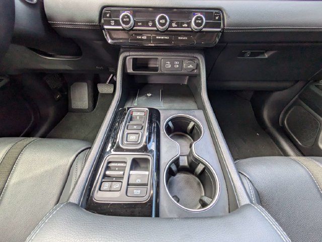Used 2025 Honda Pilot Touring image 21