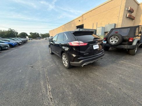 Used 2019 Ford Edge Titanium w/ Equipment Group 301A FWD image 5