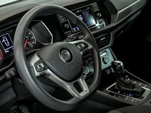 Used 2019 Volkswagen Jetta S w/ Driver Assistance Package FWD image 15