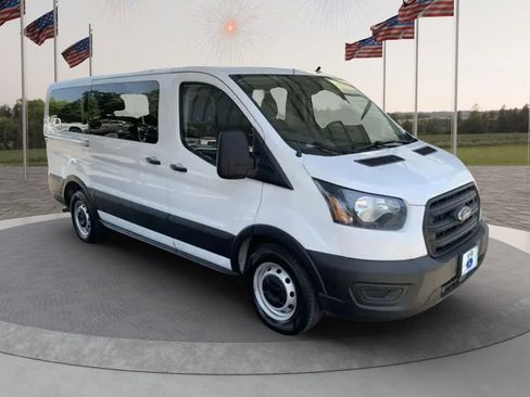 Used 2020 Ford Transit 150 XL image 6