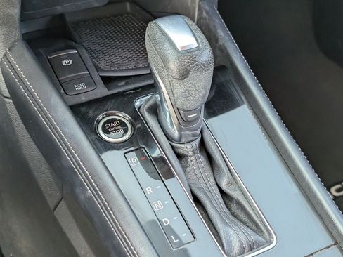 Used 2022 Nissan Kicks SV FWD image 21