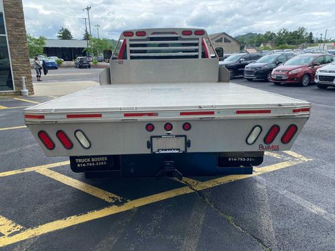 Used 2018 RAM 3500 Tradesman w/ Power & Remote Entry Group AWD/4WD image 11