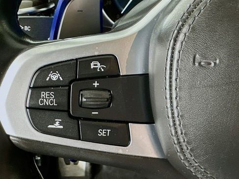 Used 2019 BMW M550i xDrive AWD/4WD image 11