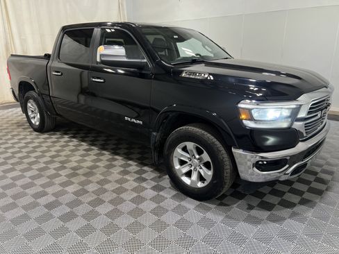 Used 2022 RAM 1500 Laramie AWD/4WD image 5