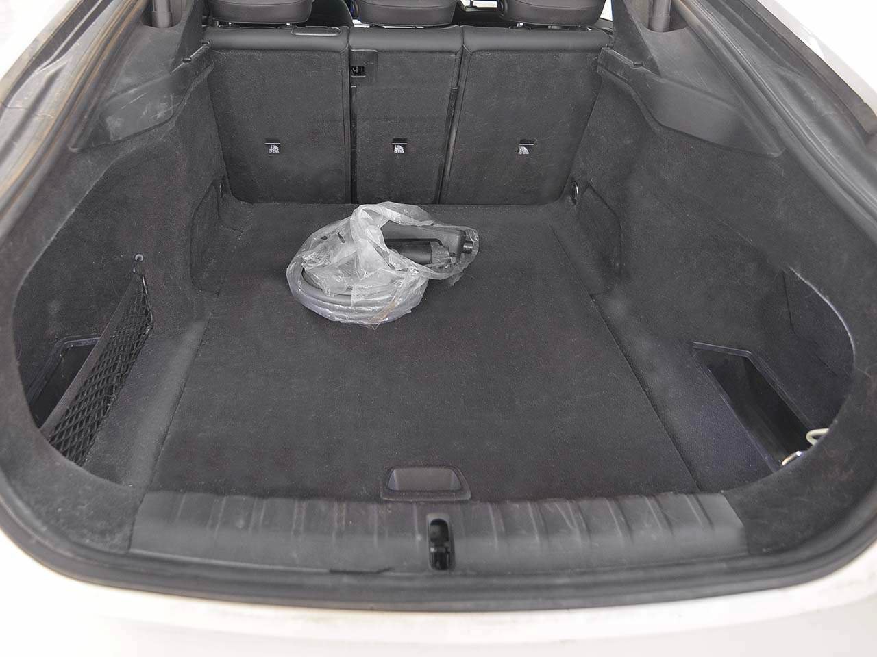 Used 2023 BMW i4 eDrive40 RWD image 12